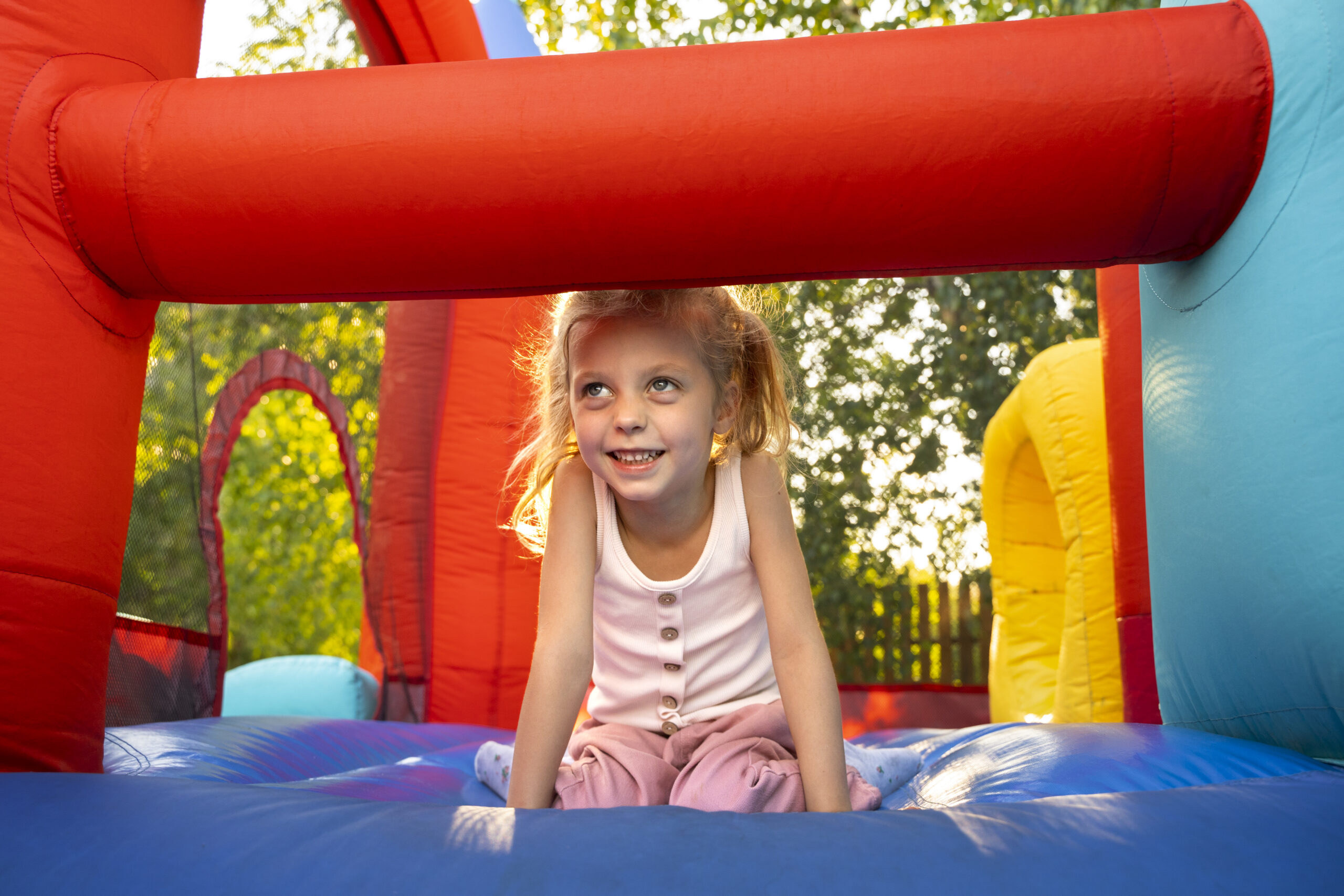 Hinchables. servicios de animación de fiestas infantiles